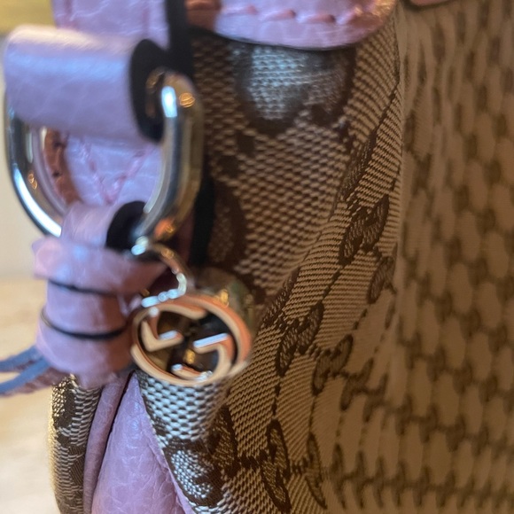 💖GUCCI GG signature bag with pink leather trim - Picture 7 of 10